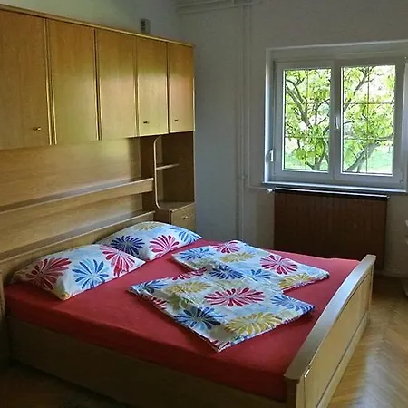 Apartmaji Nika